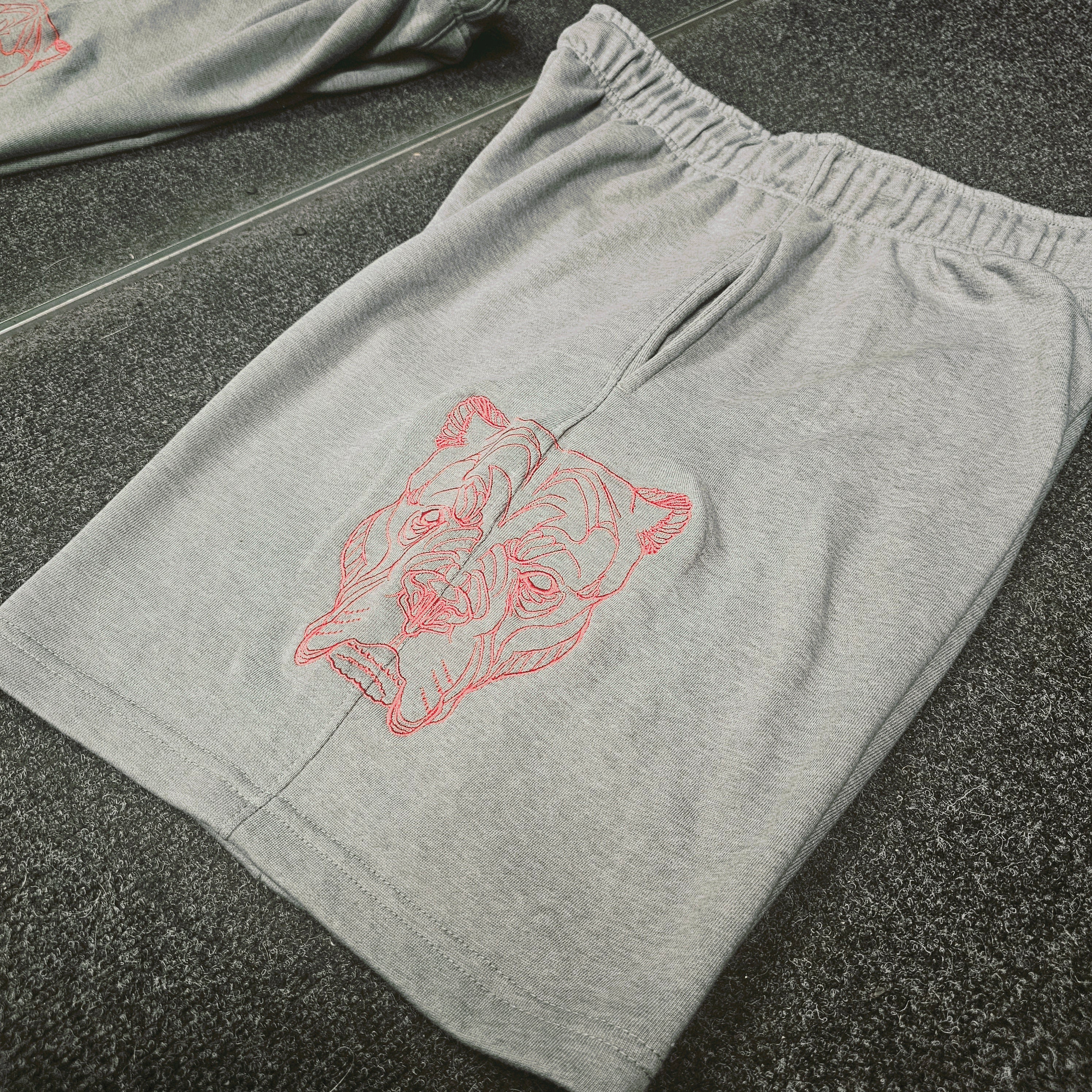ALPHA NEON® GREY SHORTS