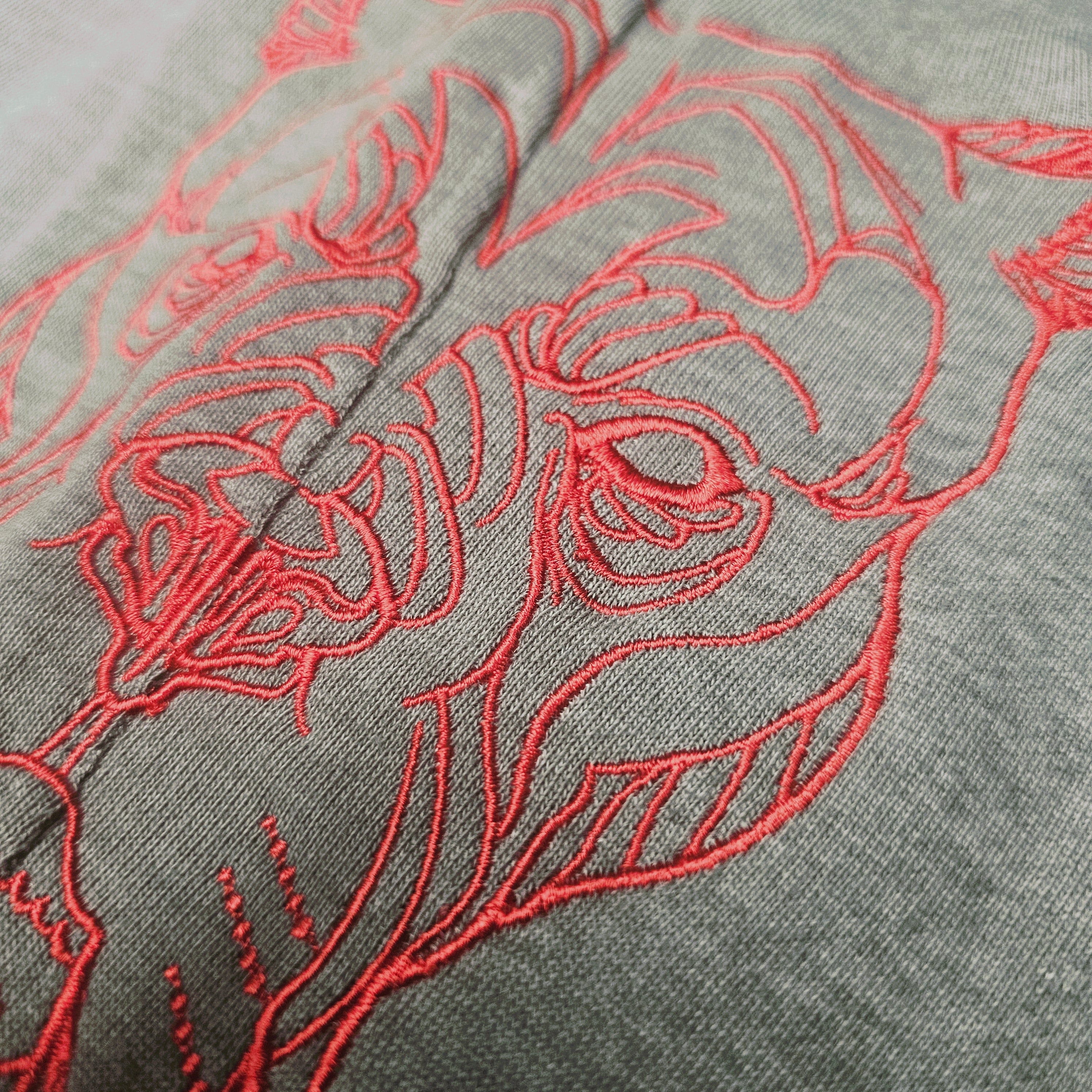 ALPHA NEON® GREY SHORTS