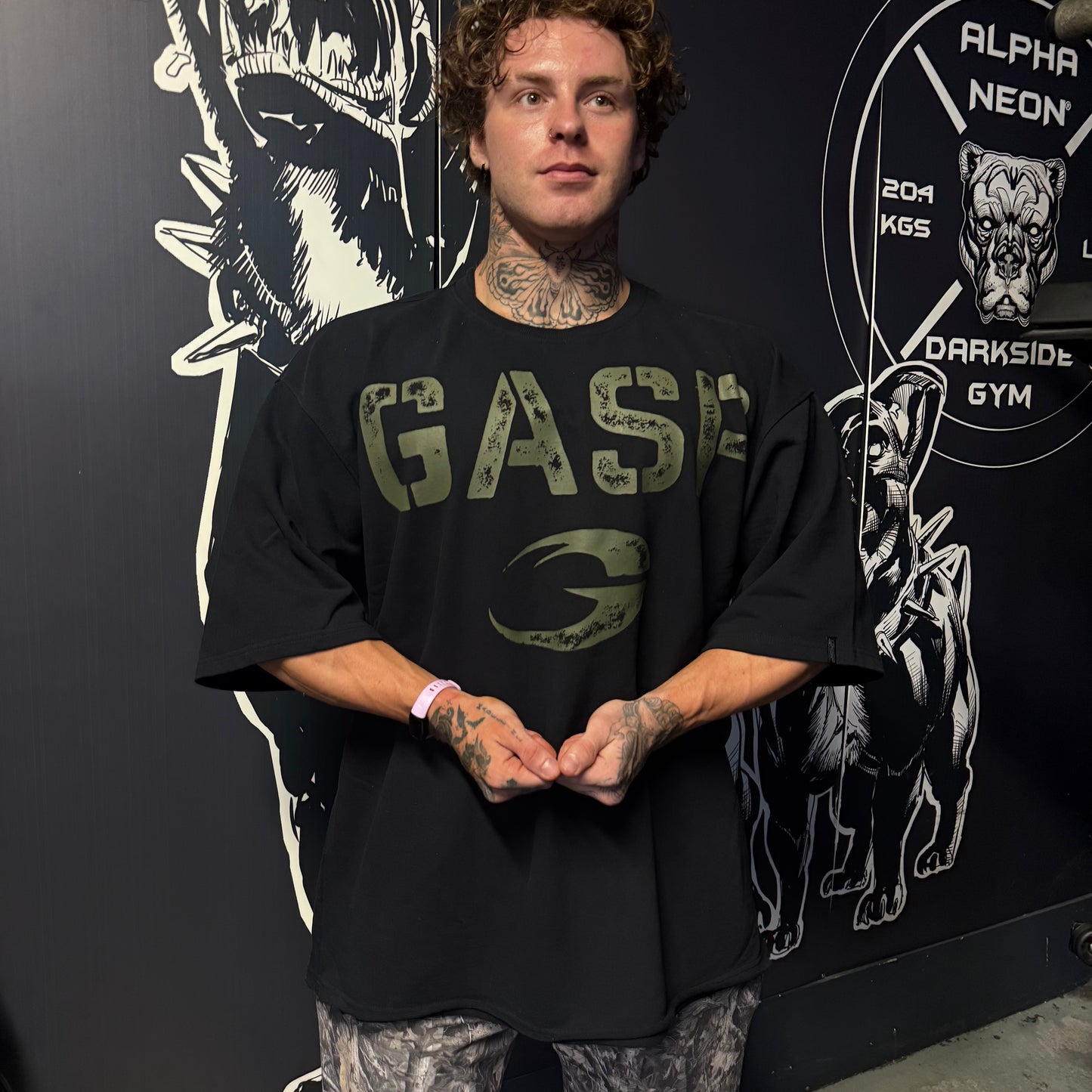 GASP x ALPHA NEON -  HEAVYWEIGHT IRON TEE
